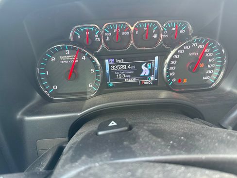 Used 2018 GMC Sierra 1500 SLT AWD/4WD image 4