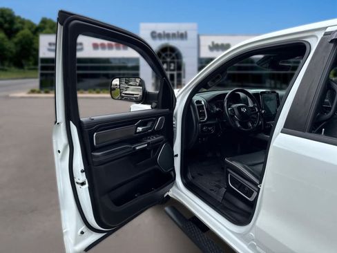Used 2024 RAM 1500 Laramie AWD/4WD image 11