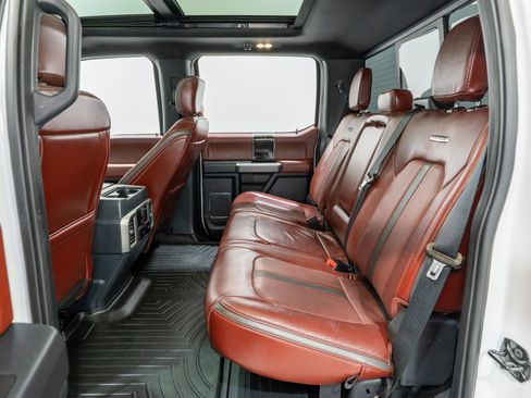 Used 2022 Ford F250 Platinum w/ FX4 Off-Road Package image 37