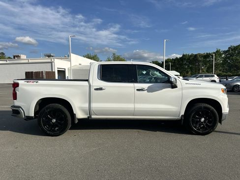 Used 2023 Chevrolet Silverado 1500 LTZ AWD/4WD image 6
