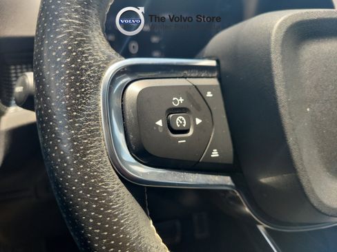 Used 2021 Volvo XC40 T5 R-Design w/ Advanced Package AWD/4WD image 20