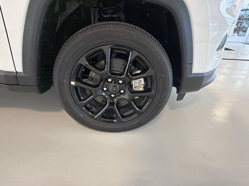 New 2026 Jeep Compass Latitude AWD/4WD image 24