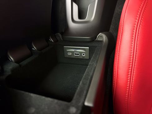 Used 2023 Chevrolet Corvette Stingray Coupe image 15