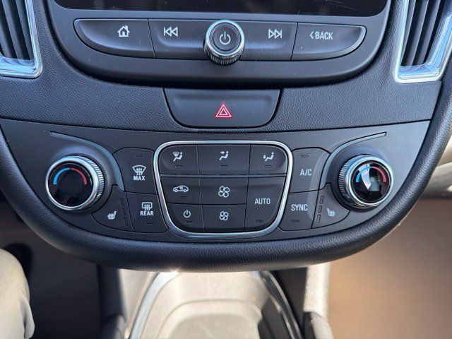 Certified 2019 Chevrolet Malibu LT w/ Leather Package FWD image 21