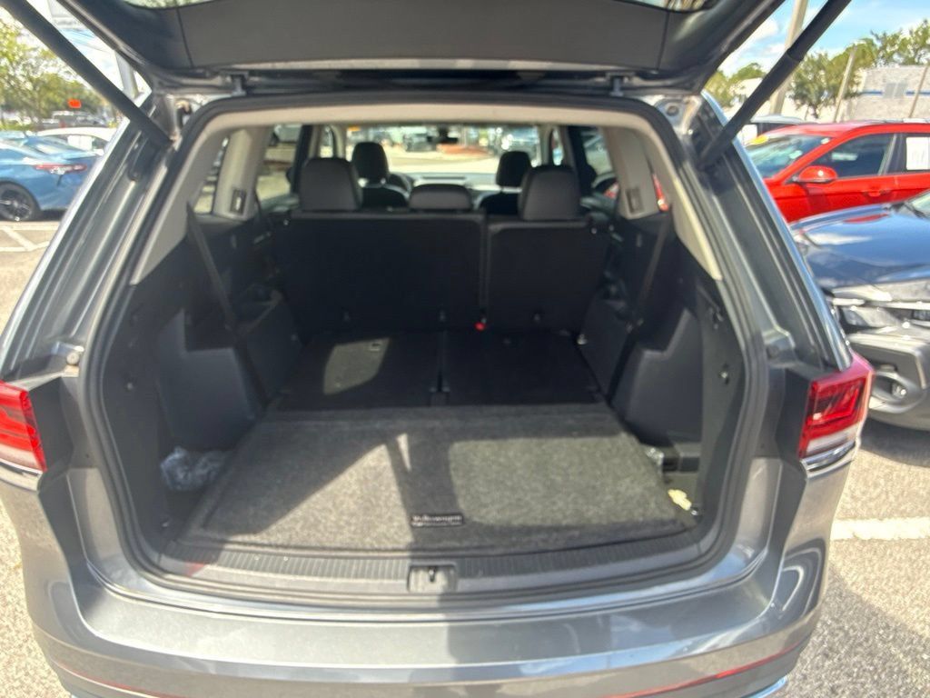 Used 2021 Volkswagen Atlas SEL AWD/4WD image 29