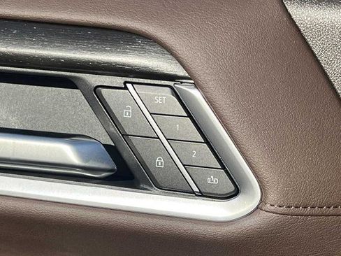 New 2026 GMC Sierra 1500 Denali w/ Denali Reserve Package image 17