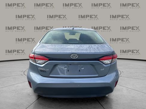 Used 2025 Toyota Corolla LE image 4