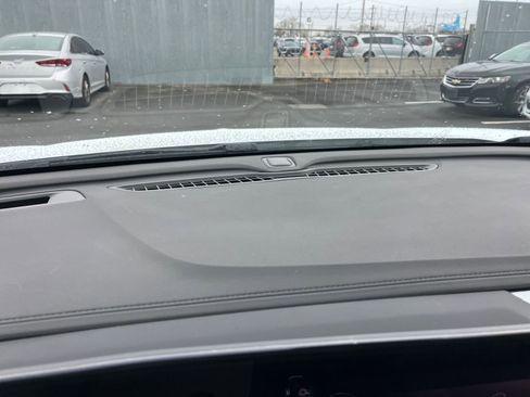 Used 2025 Buick Encore GX Preferred image 18