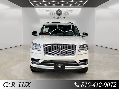 Used 2019 Lincoln Navigator Reserve AWD/4WD image 8