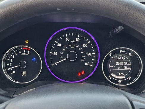 Used 2018 Honda HR-V LX image 12