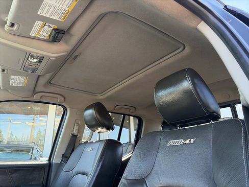 Used 2015 Nissan Frontier PRO-4X w/ Pro-4x Luxury Package AWD/4WD image 29