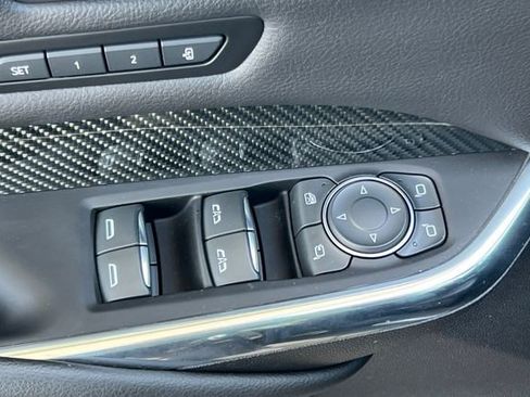 Used 2023 Cadillac XT4 Sport FWD image 12