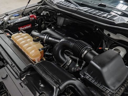 Used 2015 Ford F150 Lariat w/ Equipment Group 502A Luxury RWD image 43