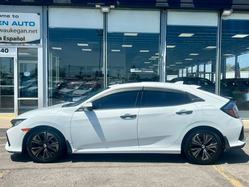 Used 2017 Honda Civic EX-L image 2