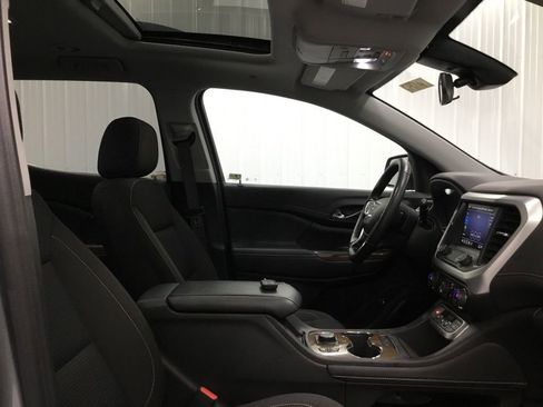 Used 2023 GMC Acadia SLE w/ Driver Convenience Package image 24