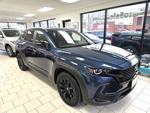 Used 2025 MAZDA CX-50 AWD 2.5 S w/ Premium Package image 3