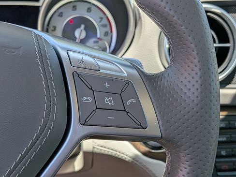 Used 2015 Mercedes-Benz SL 400 w/ Premium I Package image 23