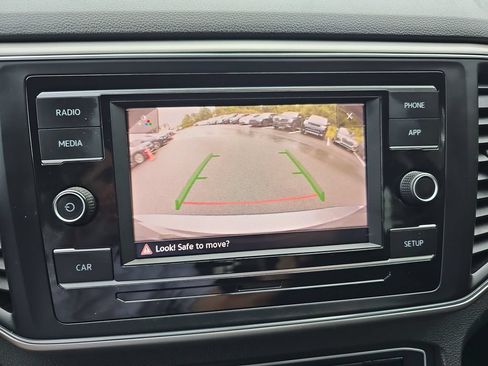Used 2018 Volkswagen Atlas S FWD image 16