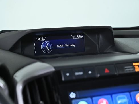 Used 2022 Subaru Ascent Limited w/ Technology Package image 16