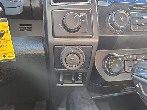 Used 2019 Ford F150 XLT w/ Equipment Group 302A Luxury RWD image 14