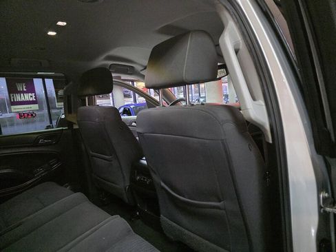 Used 2017 GMC Yukon SLE w/ Convenience Package image 20