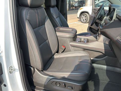 Used 2022 Chevrolet Tahoe RST w/ Luxury Package RWD image 20