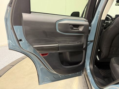 Used 2023 Ford Bronco Sport Badlands image 41