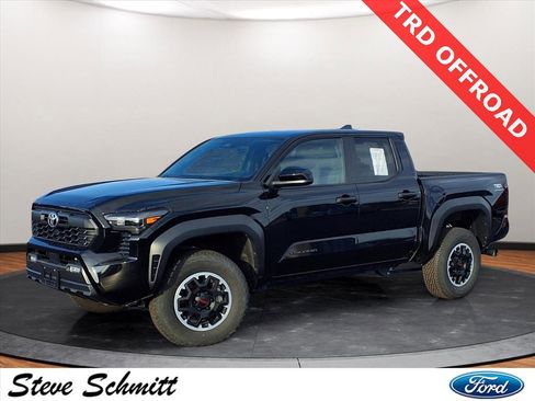 Used 2024 Toyota Tacoma TRD Off-Road image 1
