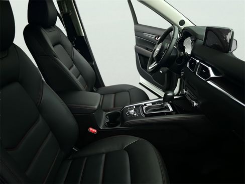 New 2025 MAZDA CX-5 Carbon Edition image 10