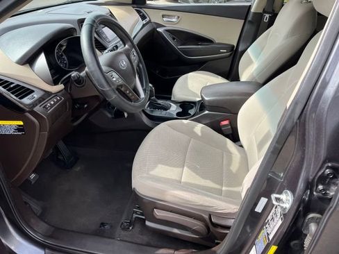 Used 2018 Hyundai Santa Fe Sport image 3