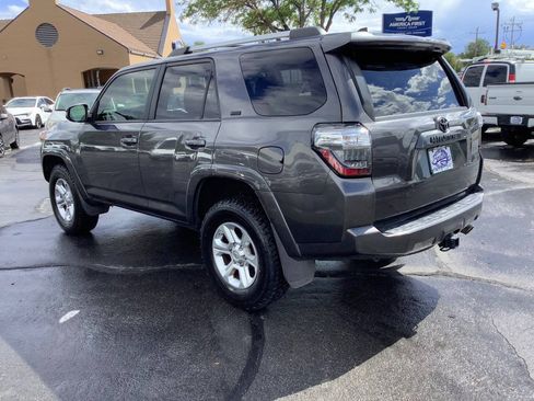 Used 2020 Toyota 4Runner SR5 Premium AWD/4WD image 8