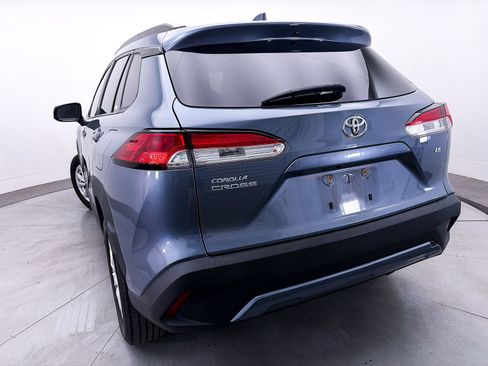 Used 2022 Toyota Corolla Cross LE FWD image 7
