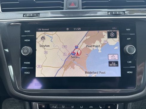 Used 2020 Volkswagen Tiguan SEL image 20