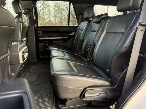 Used 2018 Ford Expedition XLT w/ Equipment Group 202A image 16