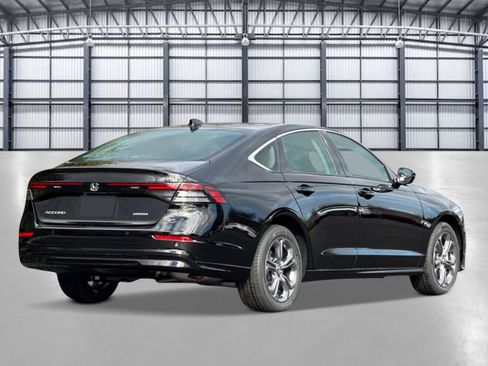 New 2026 Honda Accord EX-L image 5