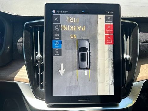 Certified 2025 Volvo XC90 B6 Plus AWD/4WD image 27