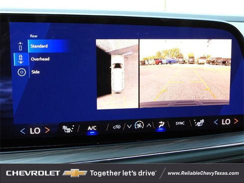 New 2026 Chevrolet Suburban LT w/ Comfort Package image 17