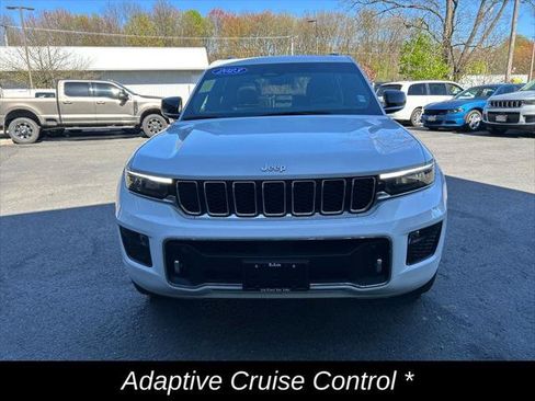 Certified 2023 Jeep Grand Cherokee Overland w/ Luxury Tech Group IV AWD/4WD image 10