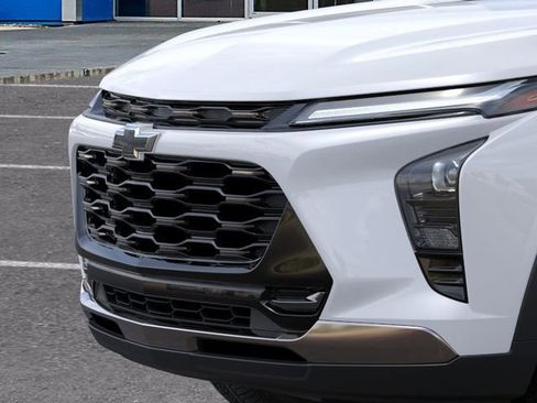 New 2026 Chevrolet Trax ACTIV w/ Sunroof Package image 13