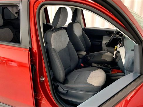 Used 2023 Ford Maverick XLT FWD image 16