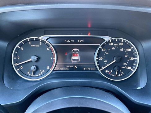 Used 2023 Nissan Rogue SV image 20