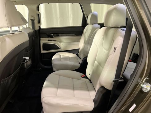Used 2023 Kia Telluride SX image 26