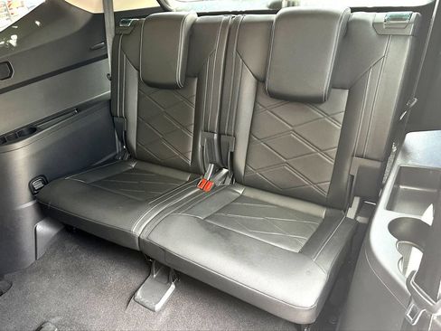 Certified 2026 Volkswagen Atlas SE FWD image 27