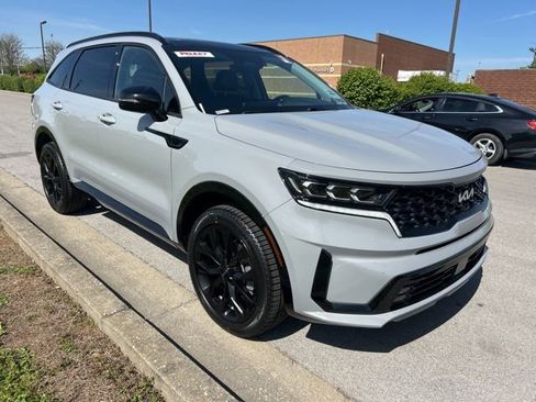 Used 2022 Kia Sorento SX AWD/4WD image 2