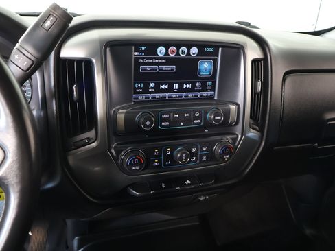 Used 2018 Chevrolet Silverado 1500 LT w/ Texas Edition AWD/4WD image 5