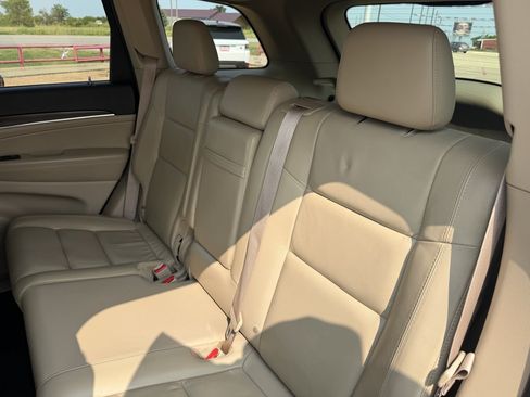 Used 2018 Jeep Grand Cherokee Limited RWD image 22
