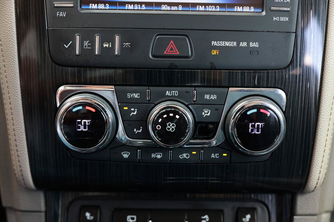 Used 2015 Chevrolet Traverse LT FWD image 37