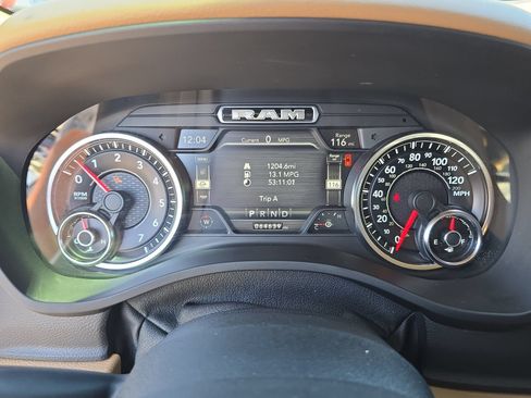 Used 2019 RAM 1500 Big Horn RWD image 25