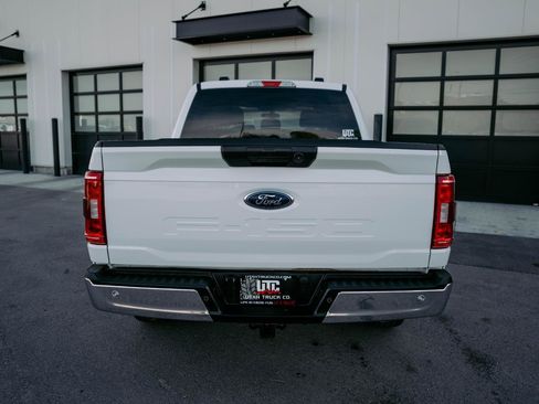 Used 2022 Ford F150 XLT w/ Trailer Tow Package image 9