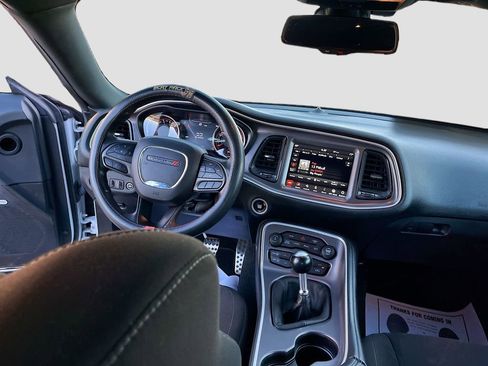 Used 2022 Dodge Challenger R/T Scat Pack image 21